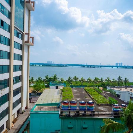 Opiam B&B A Business Hotel Kolkata Exterior photo